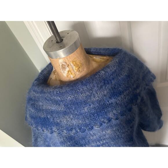 Vintage Mohair Wool Sweater blue collared Bohemian fuzzy warm bat wing sleeve - Picture 14 of 16